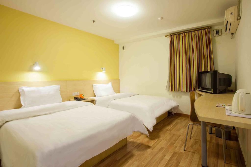 7Days Inn Chongqing Nanping Pedestrian Street Rom bilde